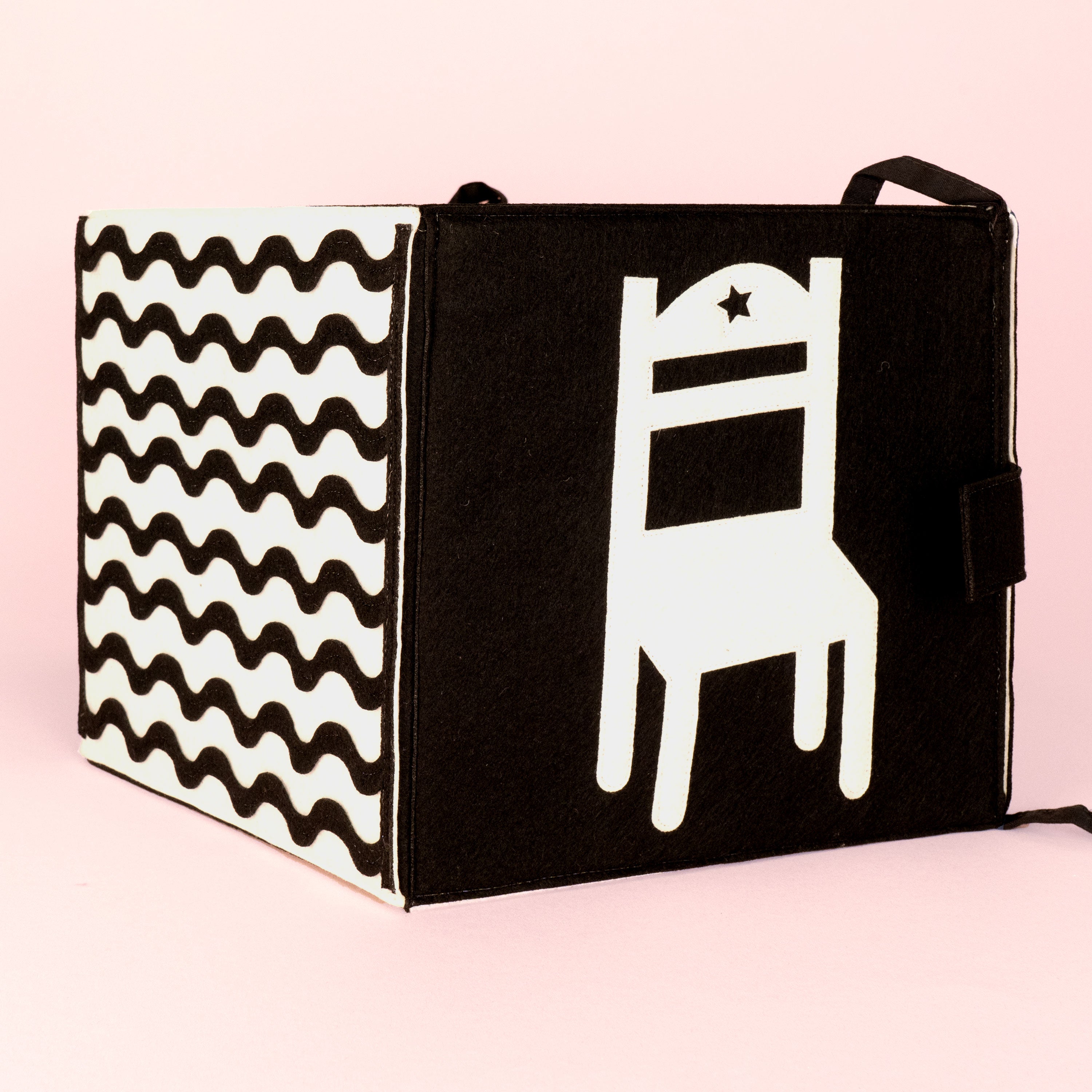 Black & White Jumbo Booklet