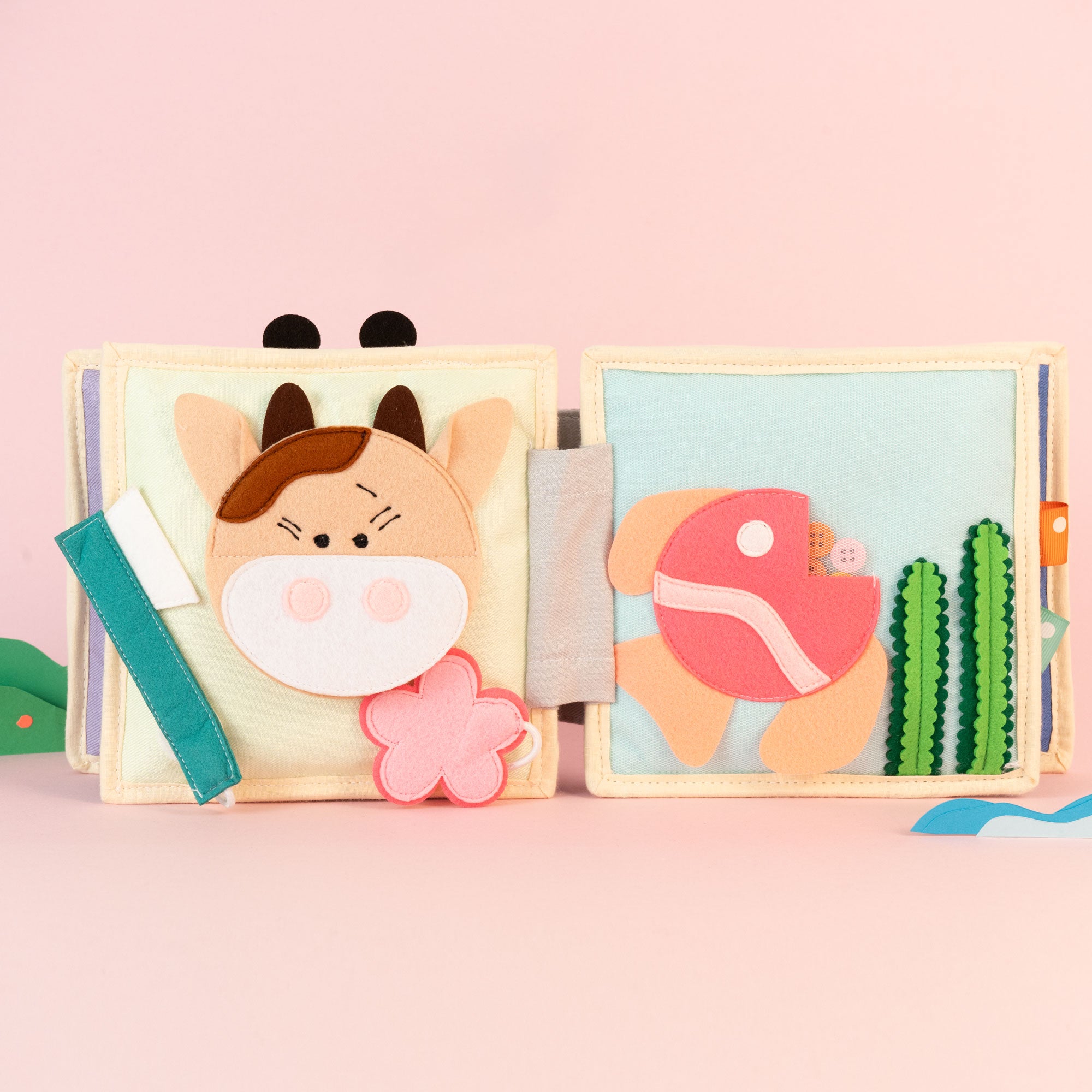 Magic Bird - 6 Pages Mini Quiet Book