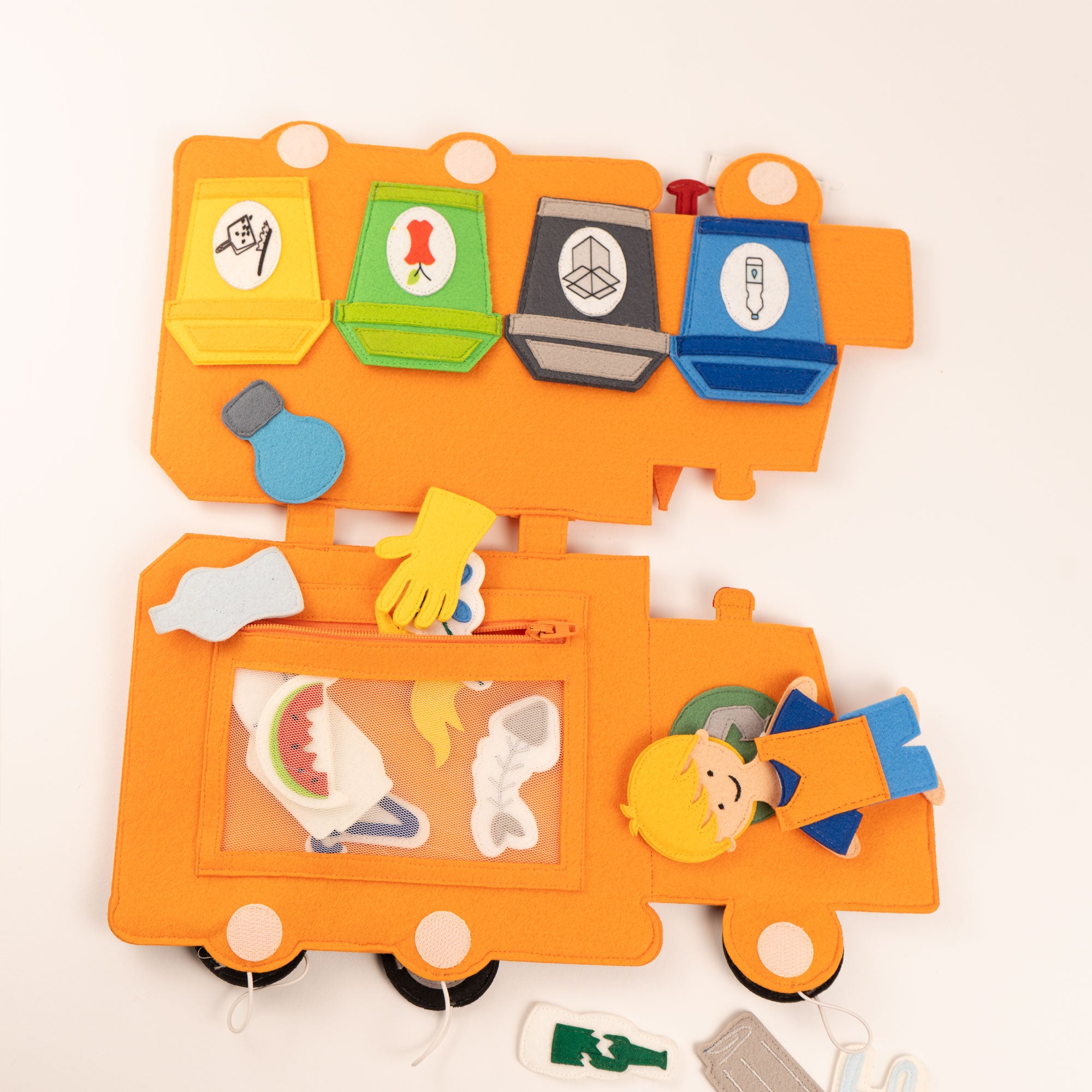 Travel Buddy garbage truck