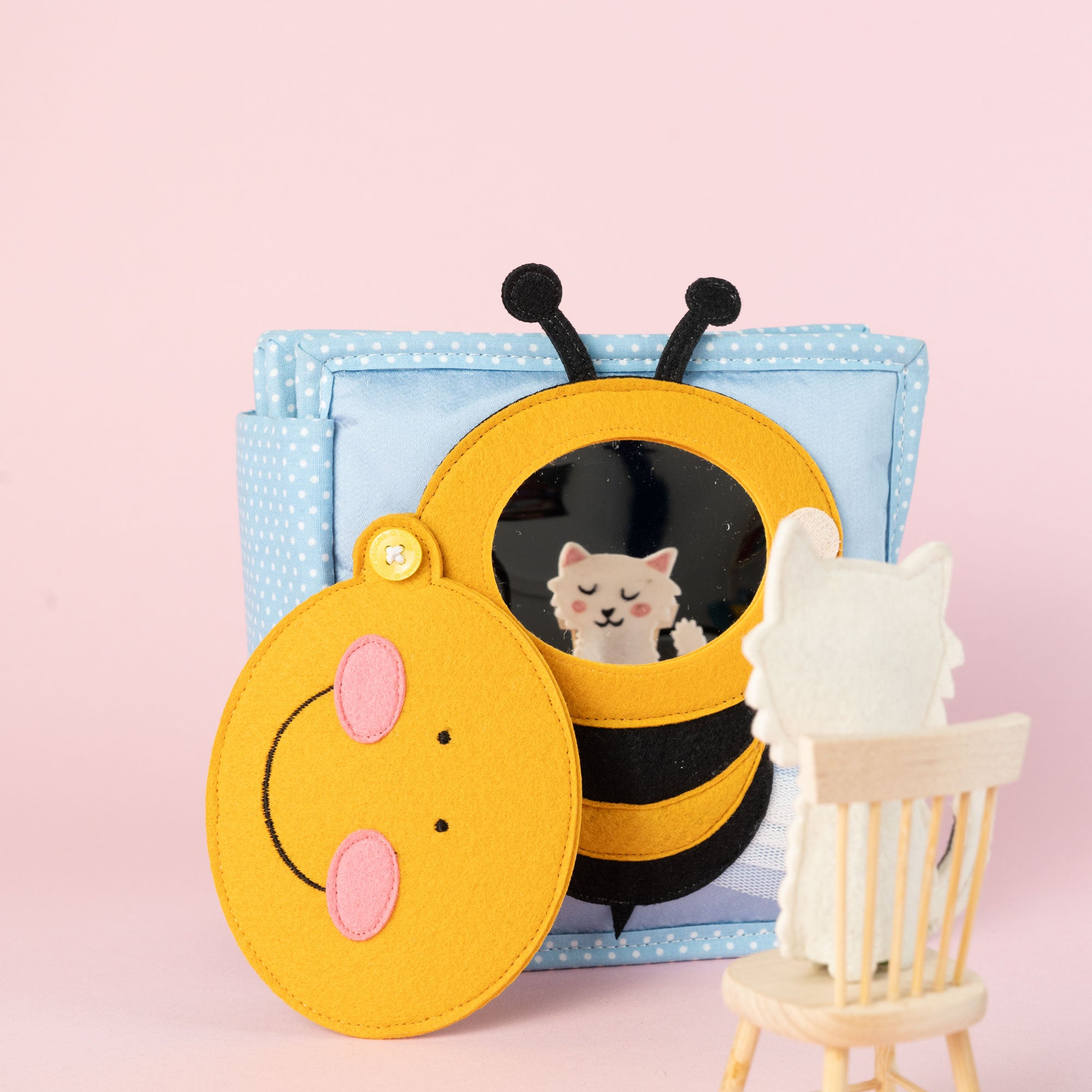 Little Bee - 6 Pages Mini Quiet Book