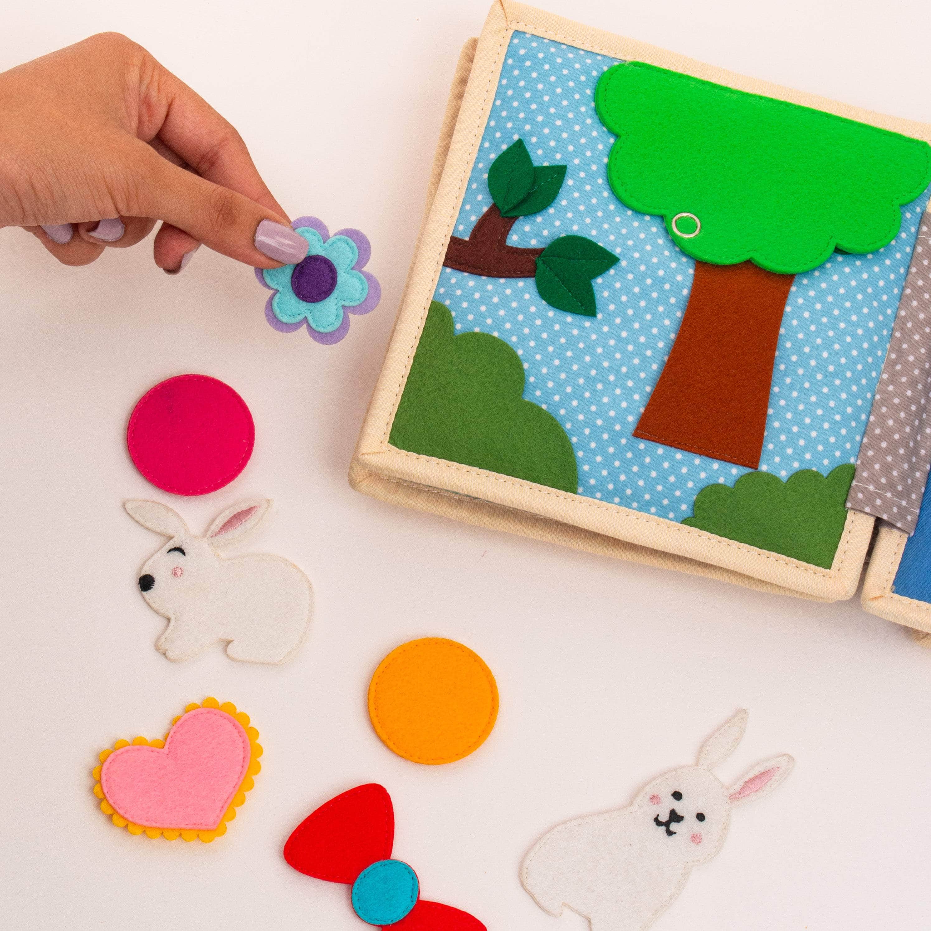 Funny Bunny- 6 pages Mini Quiet Book