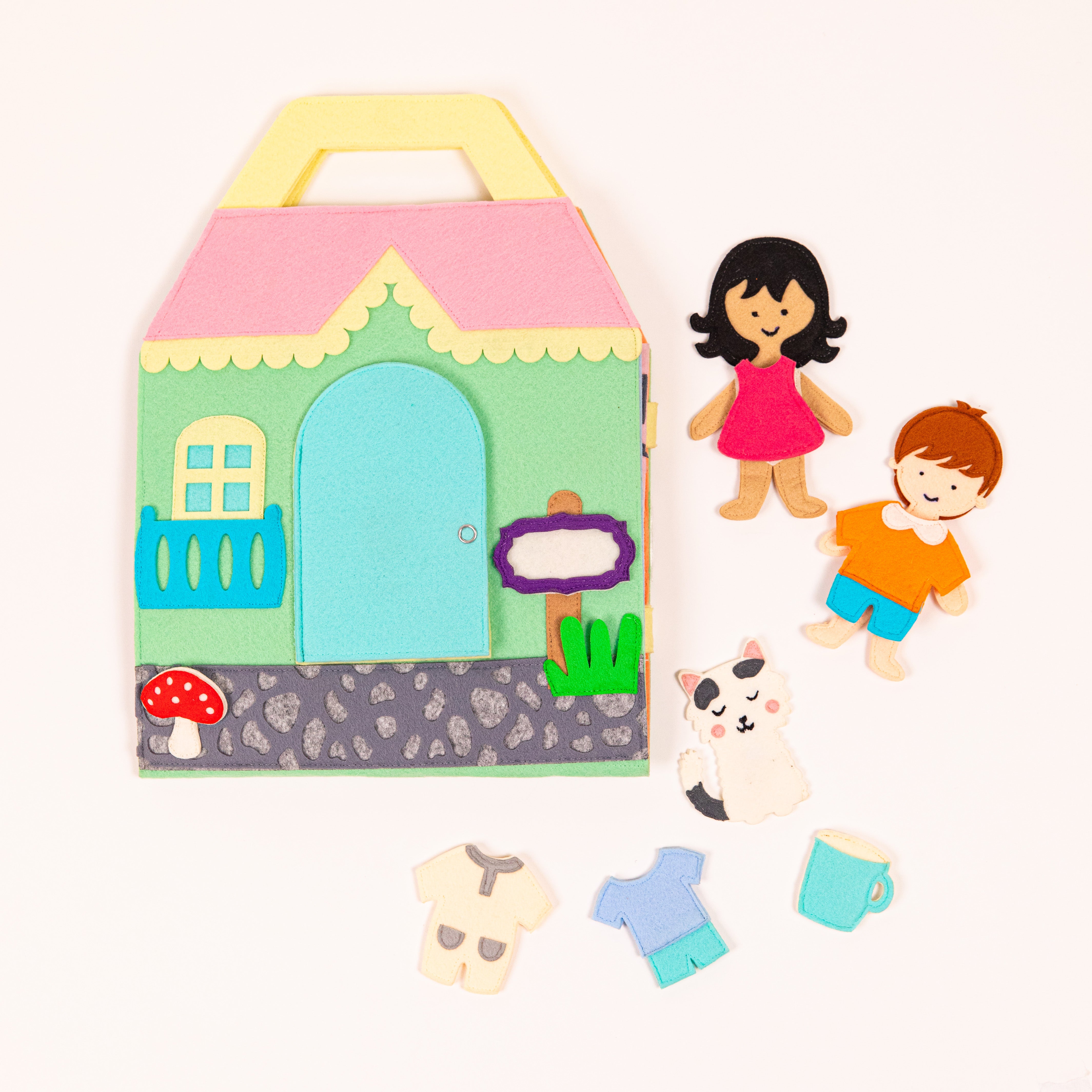 Travel Buddy Doll House